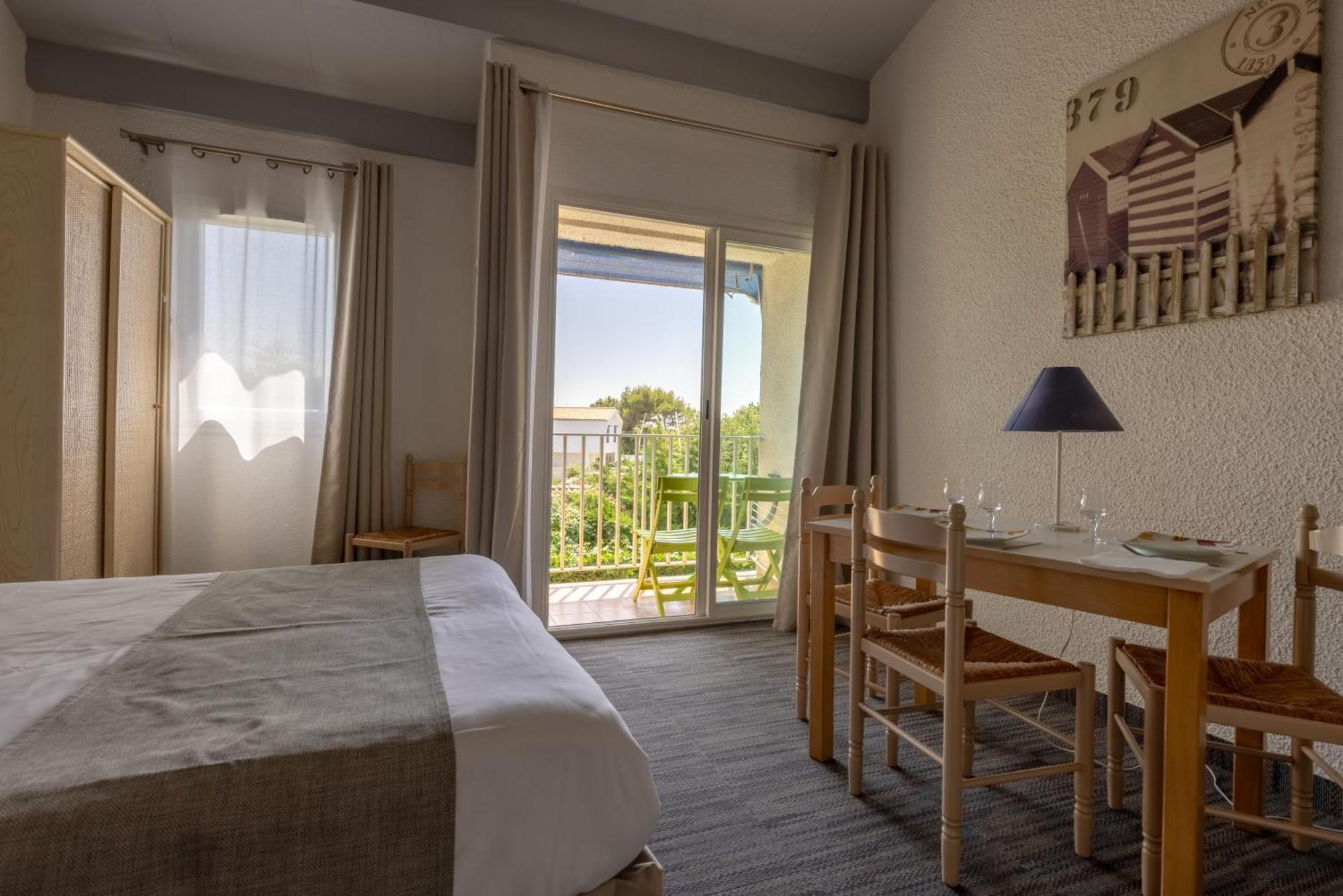 Logis Hôtel de la Plage La Cotinière Buitenkant foto