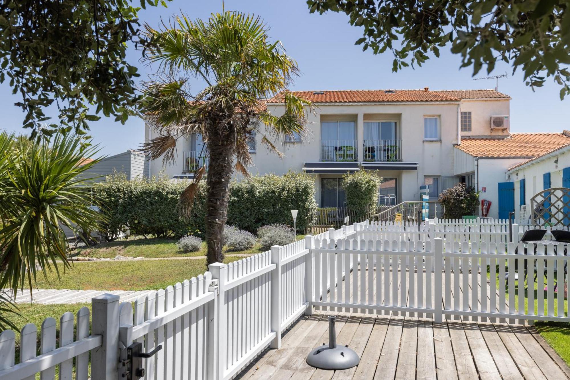 Logis Hôtel de la Plage La Cotinière Buitenkant foto